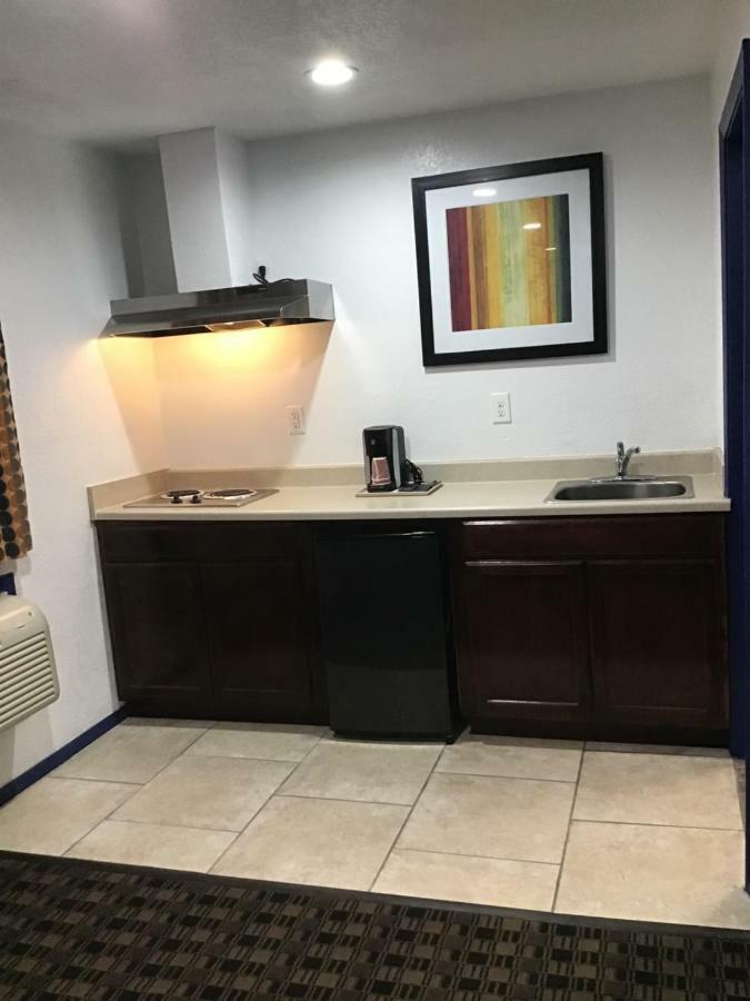Budget Inn & Suites Oklahoma City Zewnętrze zdjęcie